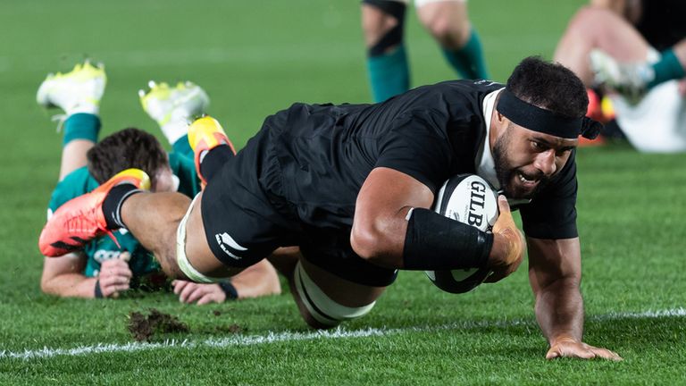 New Zealand's Patrick Tuipulotu 