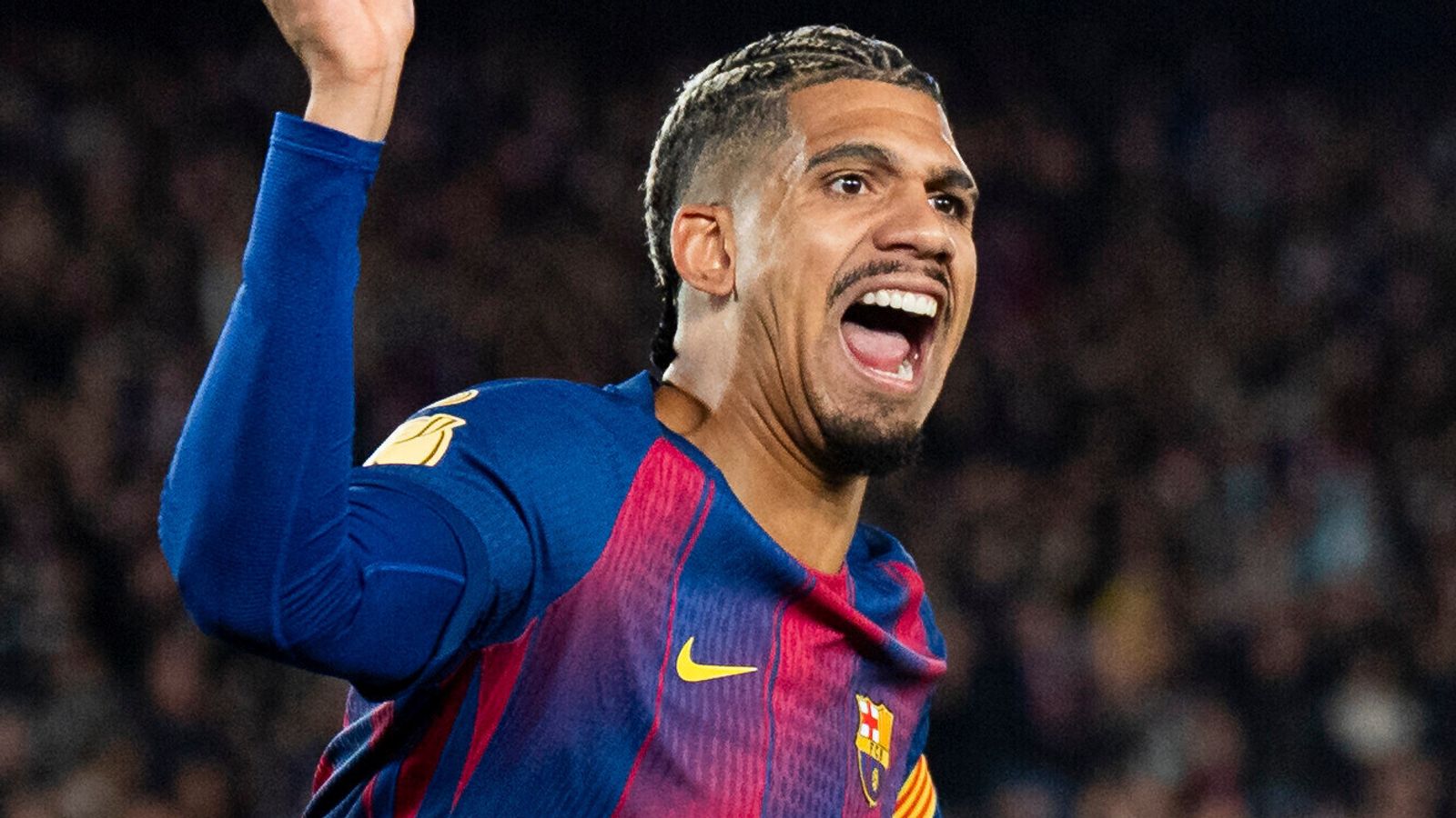 Liverpool confirm Araujo loan from Barcelona