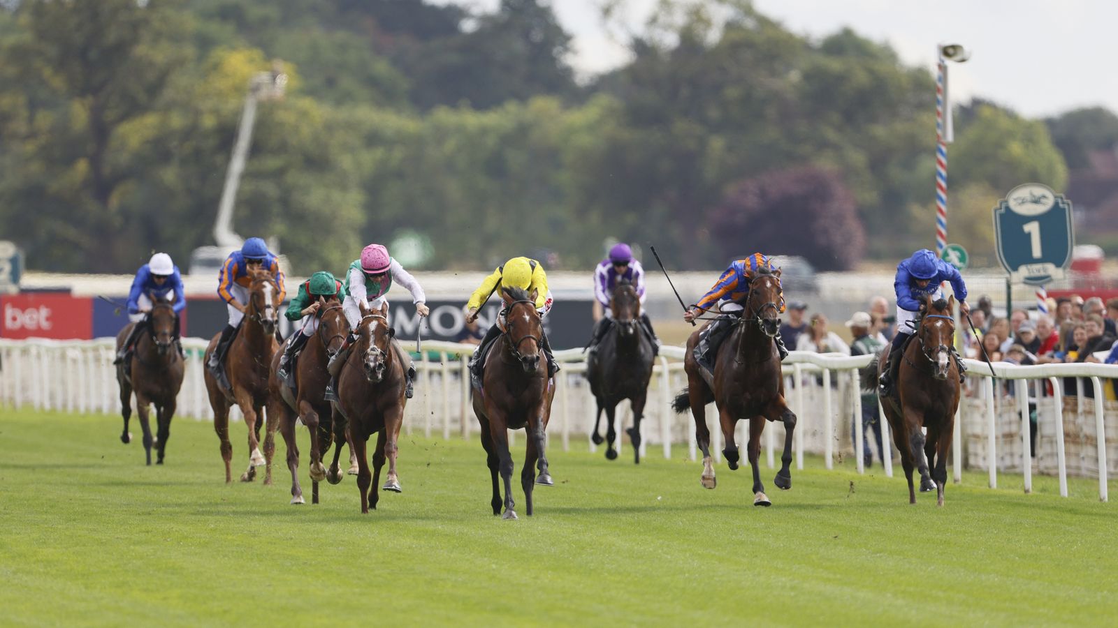 Item surprises big two for Juddmonte International glory