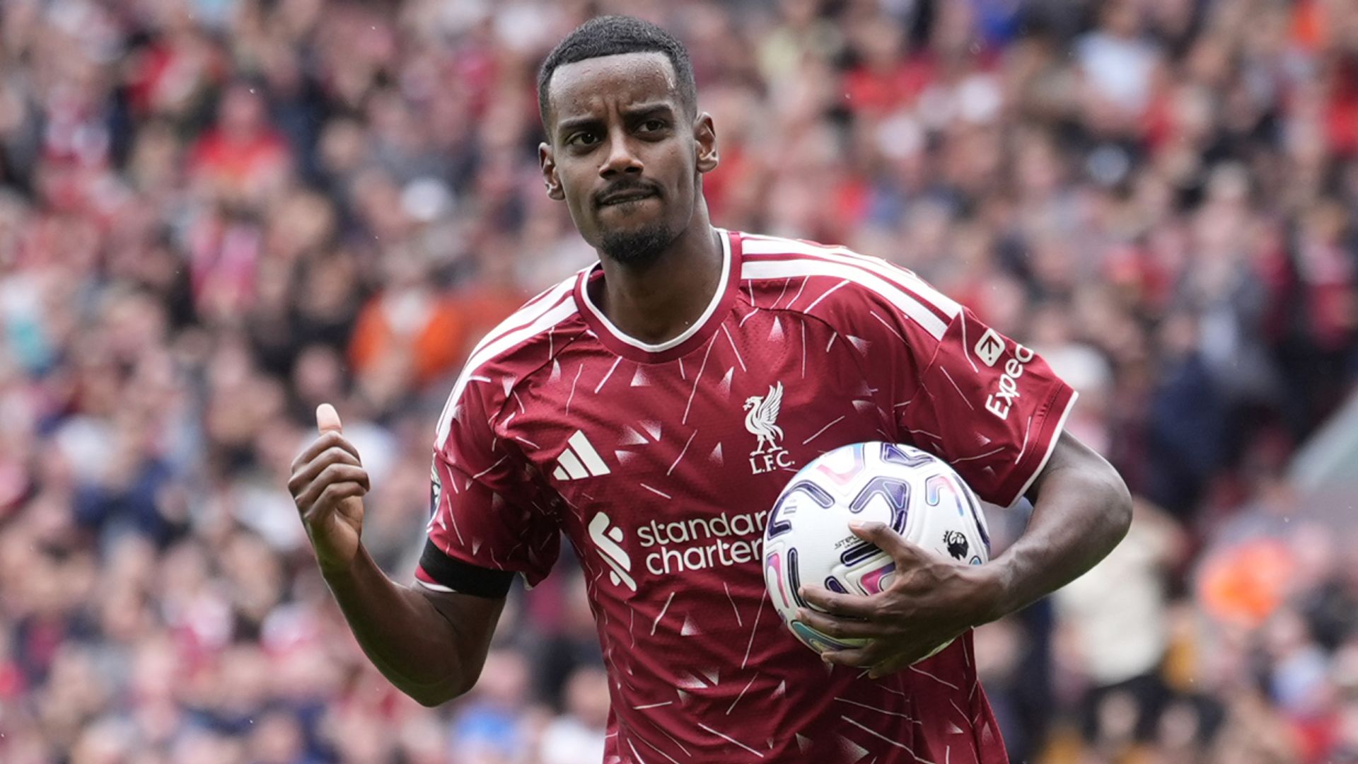 Isak taps in Liverpool equaliser vs Forest LIVE!