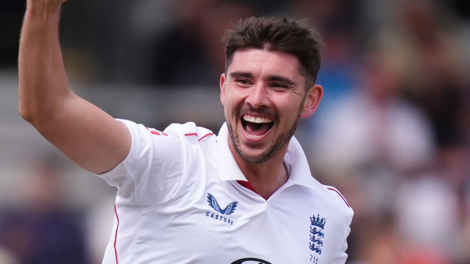 England reduce Pakistan to 30-3 as Tongue strikes twice at Lord's LIVE!