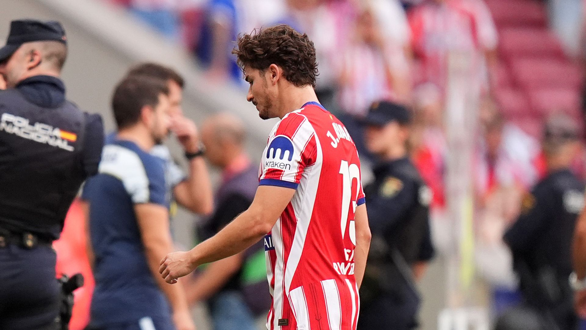 Arsenal target Alvarez whistled and jeered on Atletico return