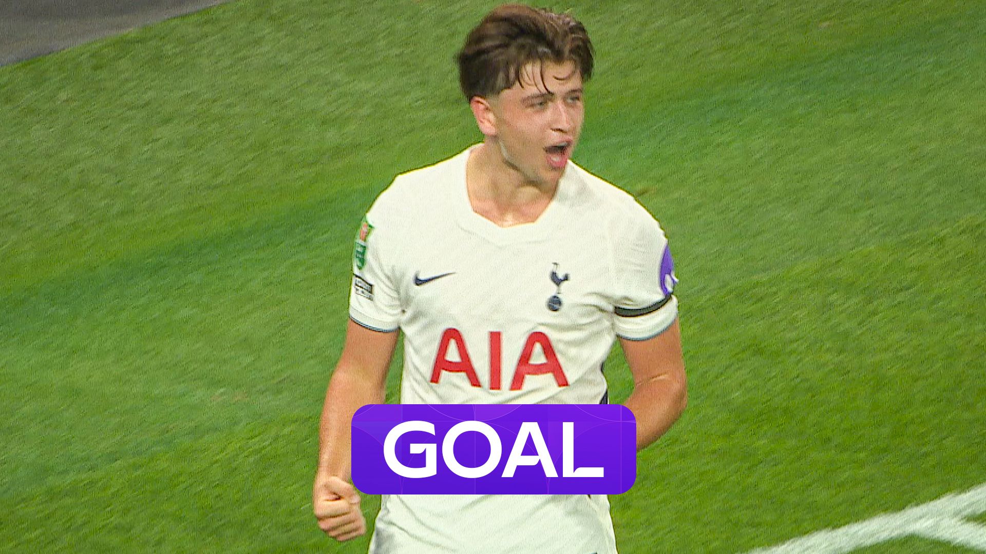 'Wonderful strike!' - Moore scores his first Spurs goal in style