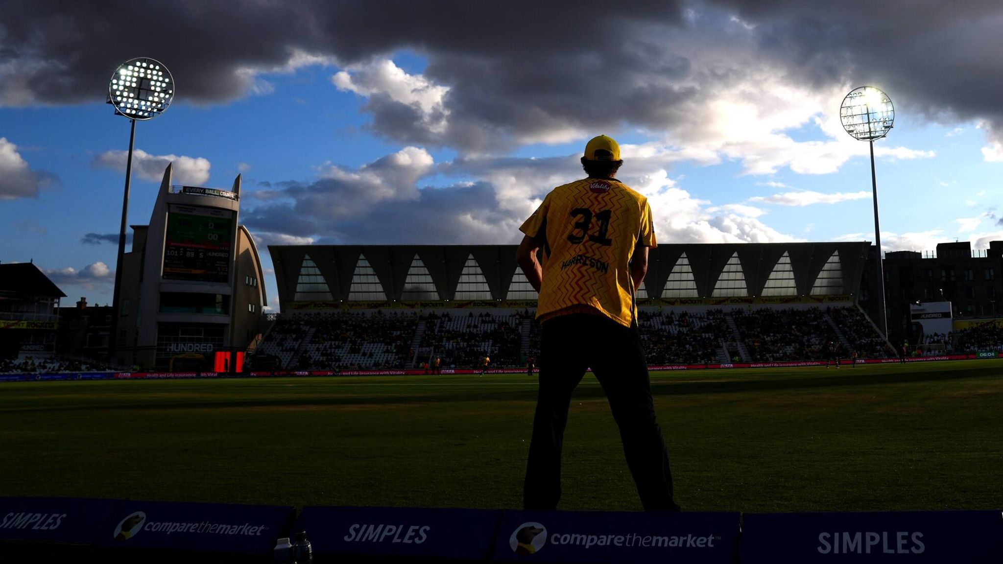 skysports.com - Solar eclipse: Floodlights to be turned on during UK sports events including The Hundred and Kempton racing
