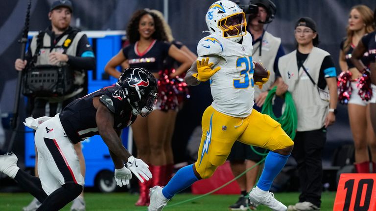 Los Angeles Chargers running back Amar Johnson scored a stunning 55-year touchdown against the Houston Texans