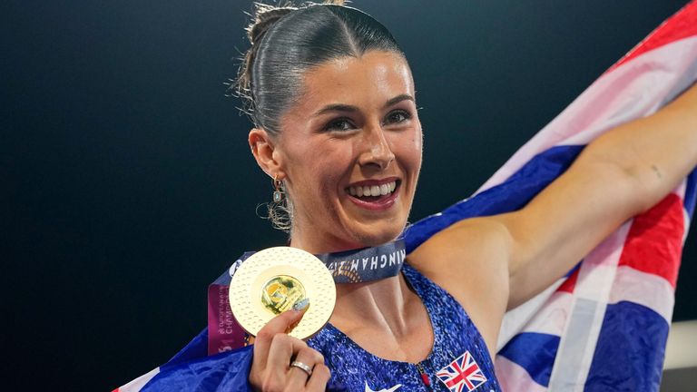 Amy Hunt of Britain celebrates winning the gold medal in the women's 200 meters final at the European Athletics Championships in Birmingham, England, Thursday, Aug. 13, 2026. (AP Photo/Petr David Josek)