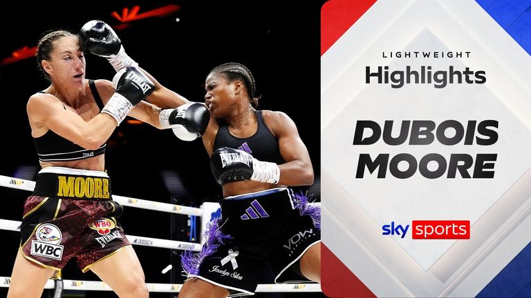 Highlights of the lightweight fight between Caroline Dubois and Amelia Moore.