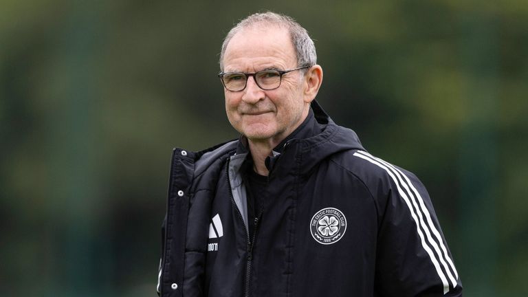 GLASGOW, SCOTLAND - AUGUST 28: Martin O'Neill during a Celtic training session at the Lennoxtown Training Centre, on August 28, 2026, in Glasgow, Scotland. (Photo by Craig Williamson / SNS Group)