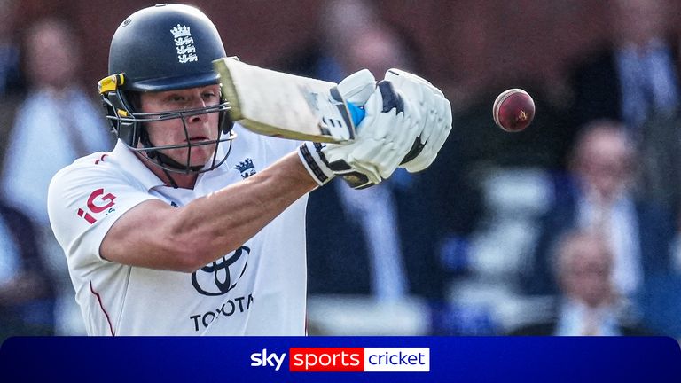 'He doesn't need to change personality' | Hussain discusses Smith's performance
