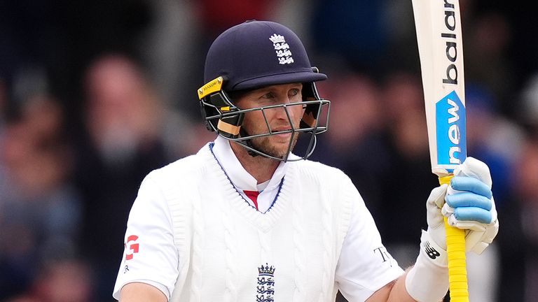  Root enjoyed a perfect return to captaincy with a thumping win against Pakistan
