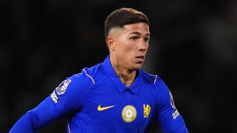 Man City want to sign Enzo Fernandez from Chelsea