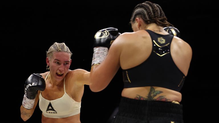 Cameron became the new WBA, WBO and WBC world champion