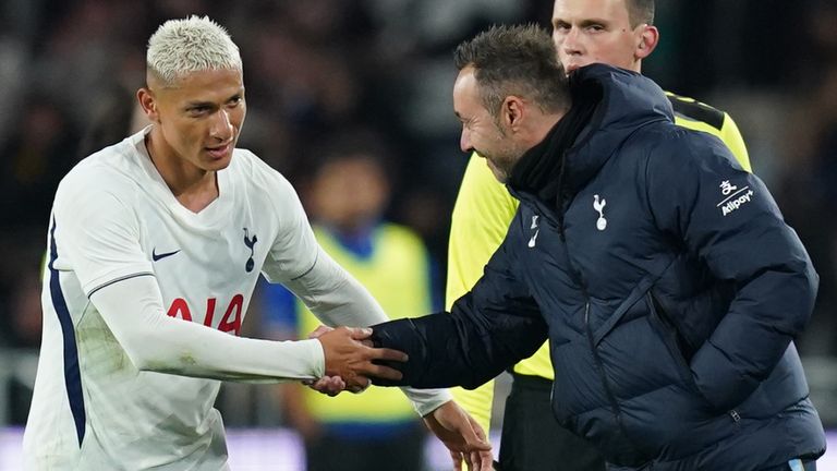 Richarlison shakes hands with Spurs boss Roberto De Zerbi after scoring the winner vs Chelsea