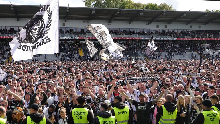 Elversberg supporters celebrate the team's promotion to the Bundesliga