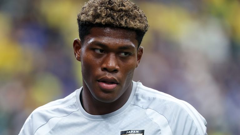 Aston Villa have reached an agreement with Parma to sign goalkeeper Zion Suzuki