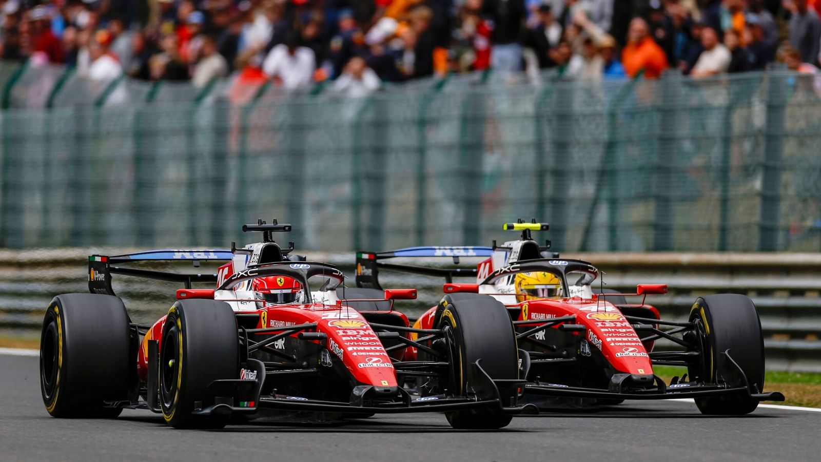 https://e0.365dm.com/26/09/1600x900/skysports-ferrari-lewis-hamilton_7337680.jpg?20260901155454