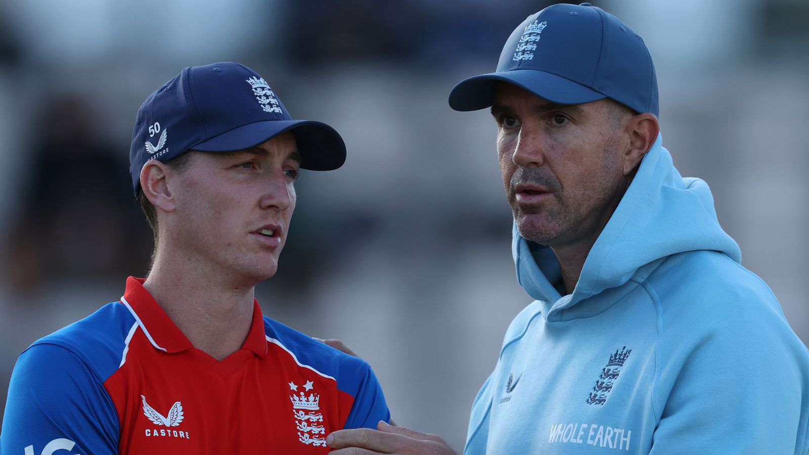 https://e0.365dm.com/26/09/1600x900/skysports-harry-brook-kevin-pietersen_7352734.jpg?20260915231542