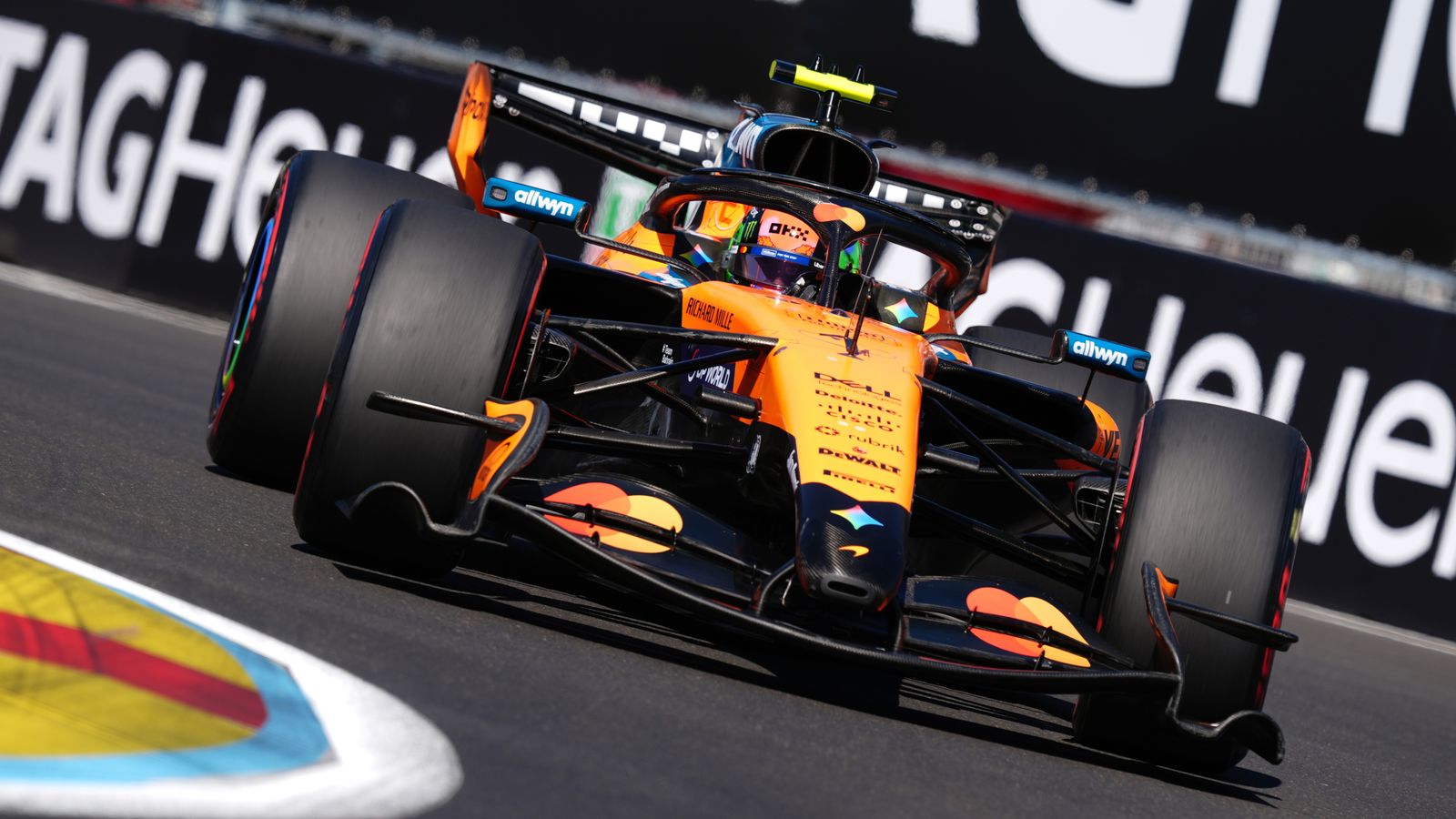 https://e0.365dm.com/26/09/1600x900/skysports-lando-norris-mclaren_7349269.jpg?20260912160359