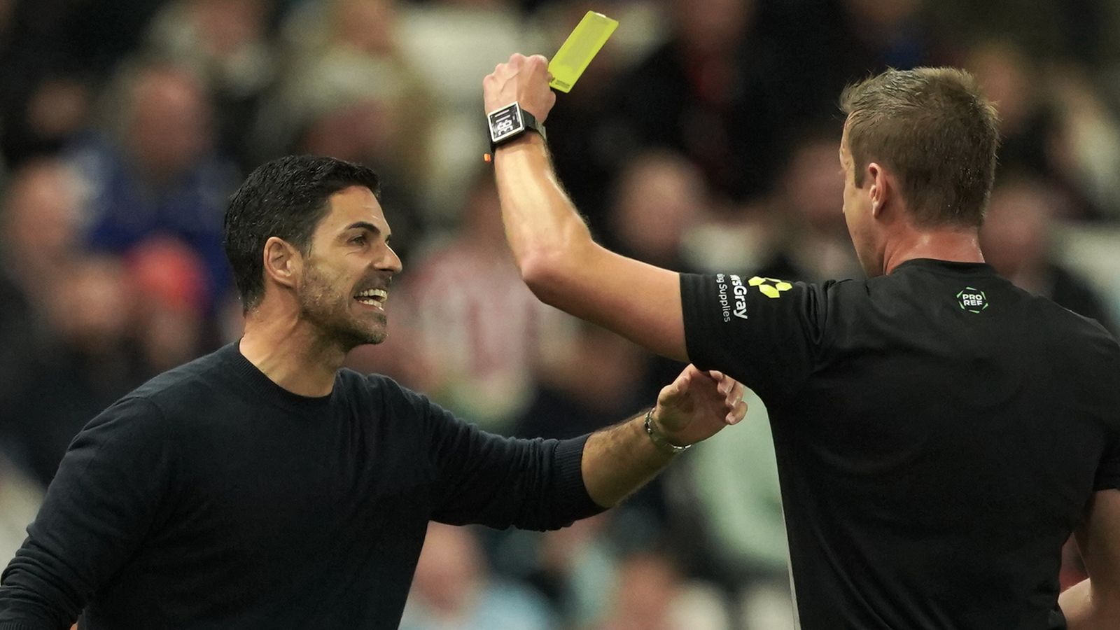 Mikel Arteta Denounces Sunderland Penalty Decision as Arsenal Maintain Title Momentum