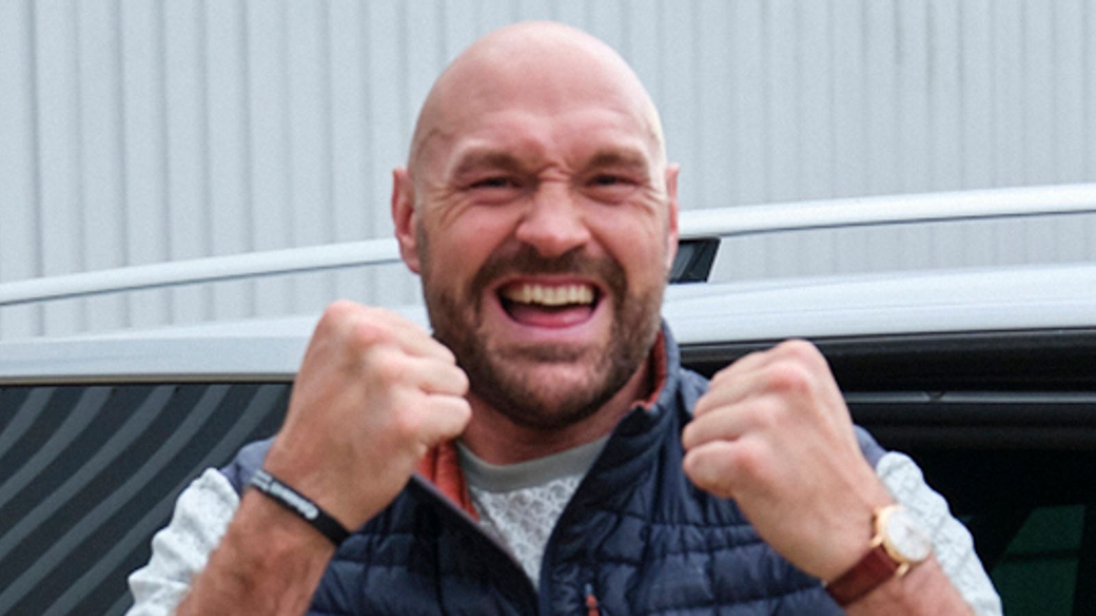 Macklin: Fury will try every trick in the book to get to AJ