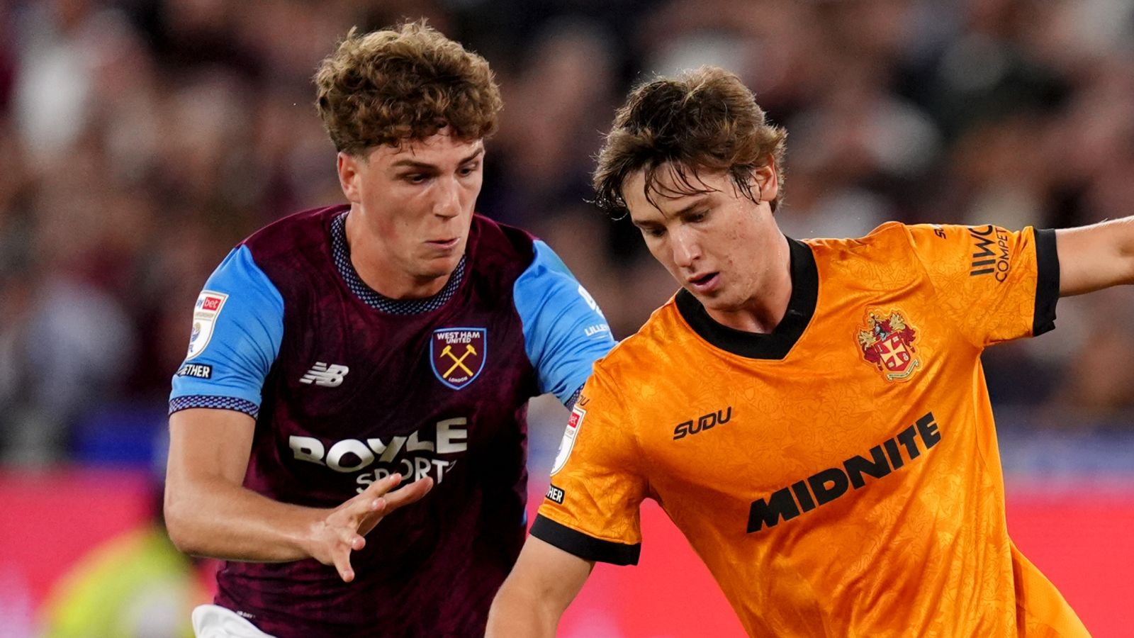 West Ham Secures First Championship Win Against Wolves