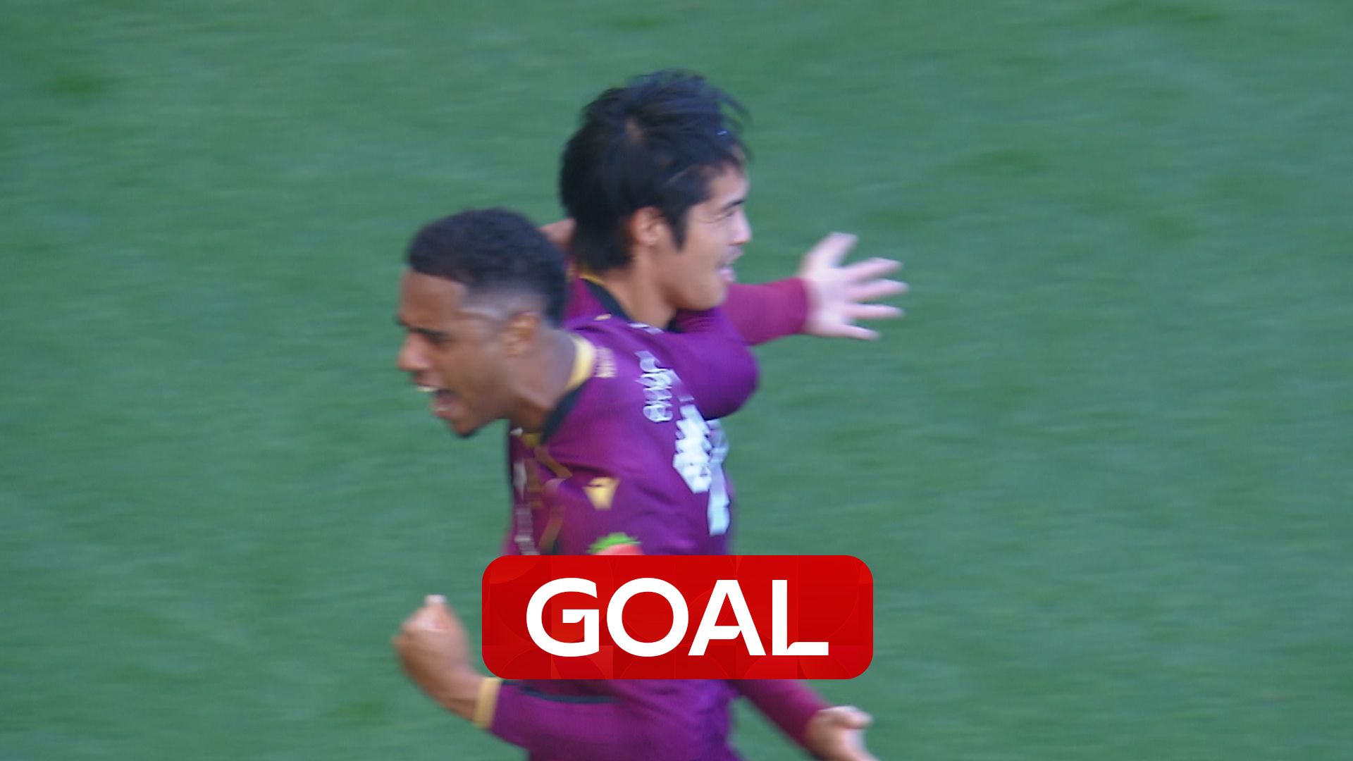 'The goals keep coming!' | Super-sub Ito makes it 4-3 to Bolton against Norwich!