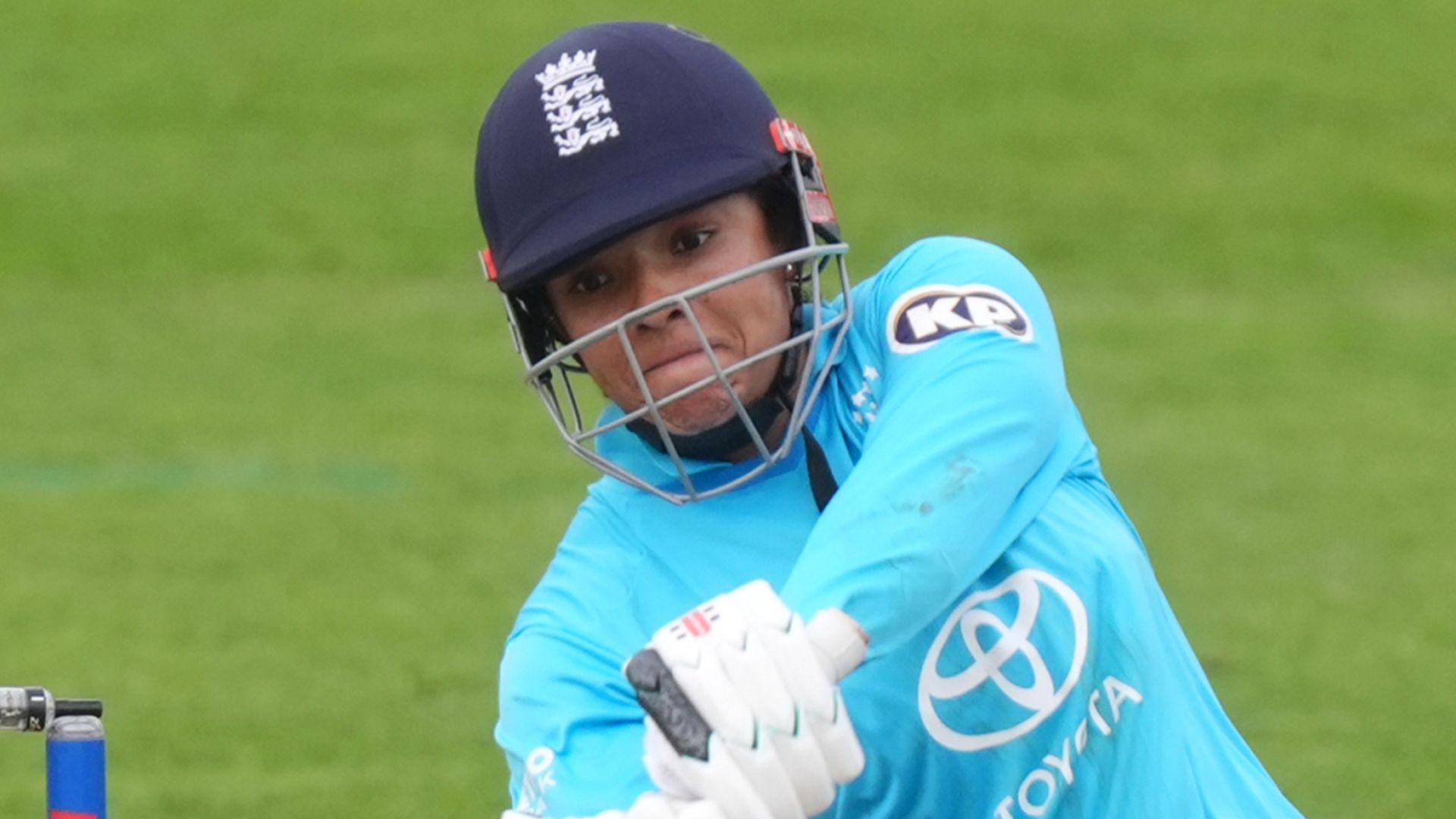 England one down and need less than 100 runs to win series vs Ireland LIVE!