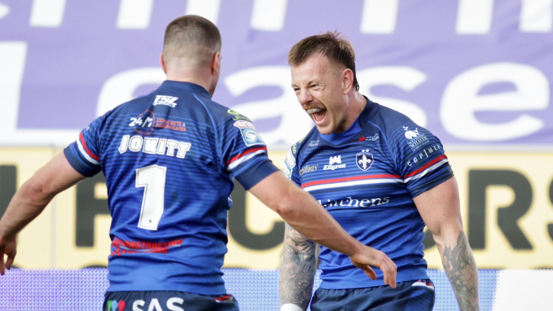 Wakefield lead 12-man Wigan after Keighran sin binned LIVE!