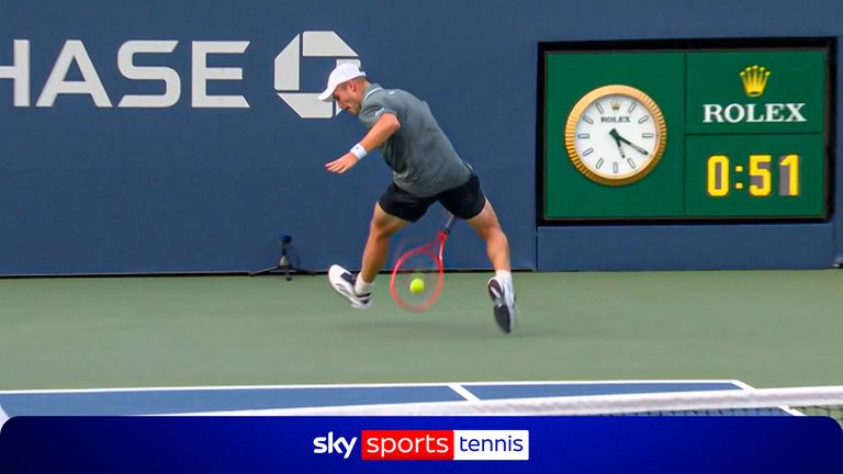 Arthur Fery hits tweener in US Open