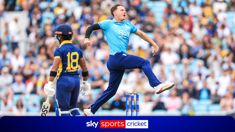 Baker takes early wicket vs Sri Lanka