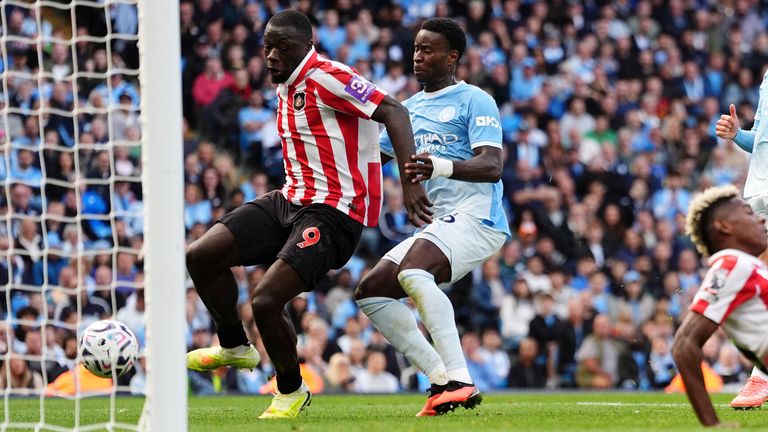 Brian Brobbey completes his hat-trick to reduce Sunderland's deficit at Manchester City