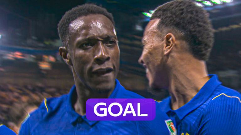 Welbeck scores for Chelsea.