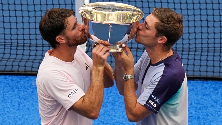 Christian Harrison, of the United States, left, and Neal Skupski, of Britain,