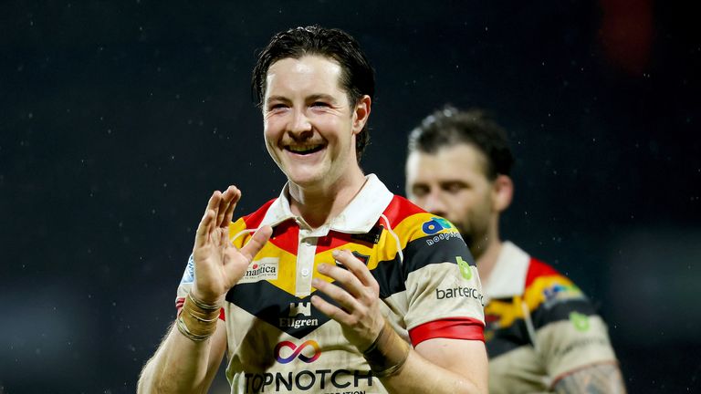 Dean scored a try as the Bulls broke their losing streak