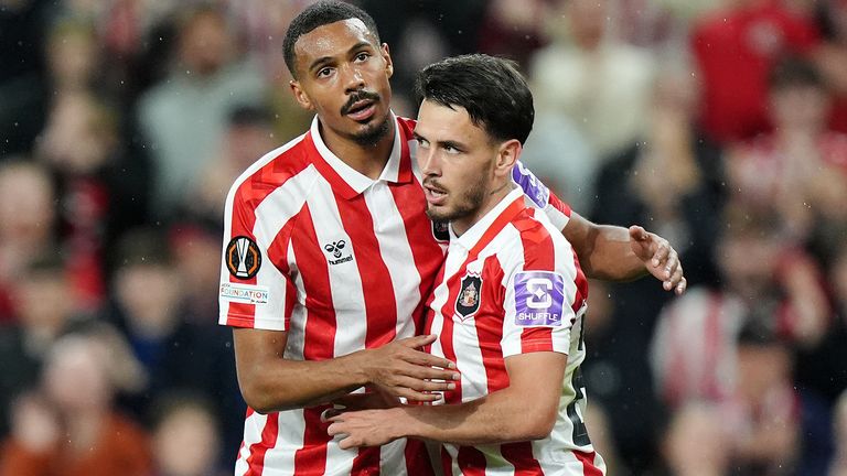 Sunderland's Enzo Le Fee (right) celebrates scoring a penalty with Wilson Isidor