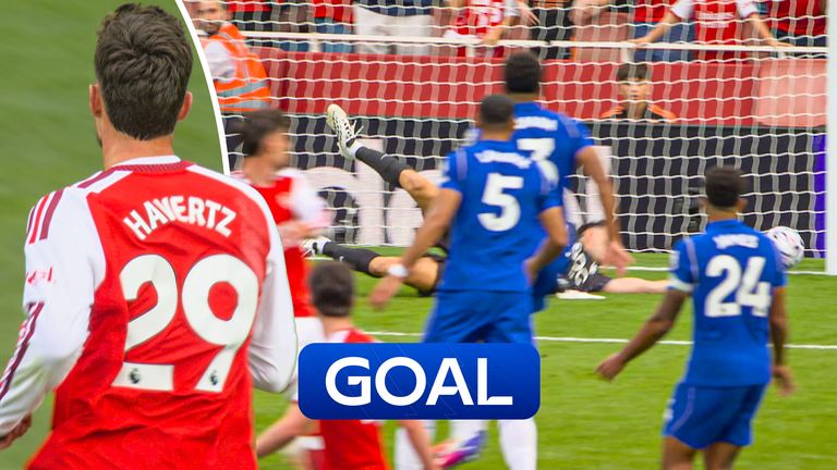  Kai Havertz finds a gap at the near post and levels for Arsenal vs Chelsea.