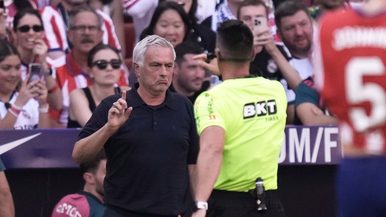 Real Madrid's head coach Jose Mourinho speaks to Referee Miguel Angel Ortiz Arias