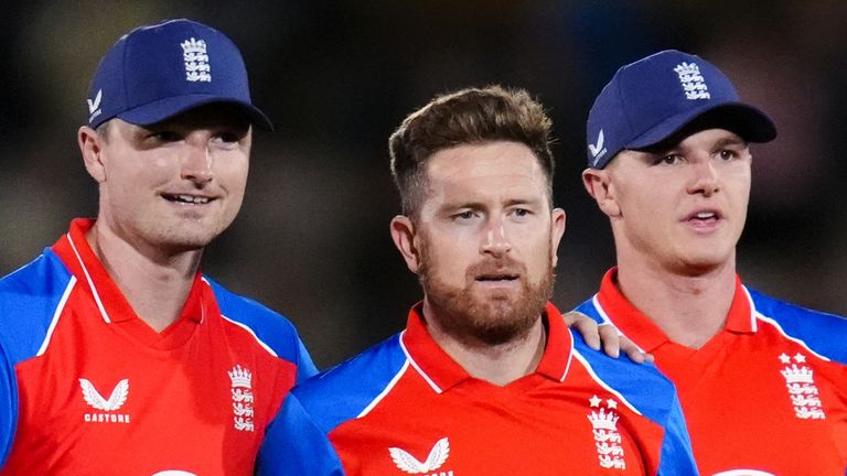 Aneurin Donald (left), Liam Dawson (centre), Sonny Baker (right) during an England T20 international 