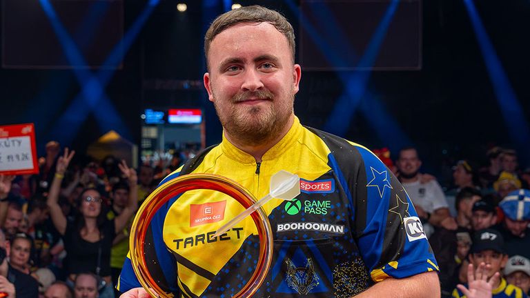 Luke Littler celebrates at the Czech Darts Open (Pic: Sebastian Doppstadt/PDC Europe)