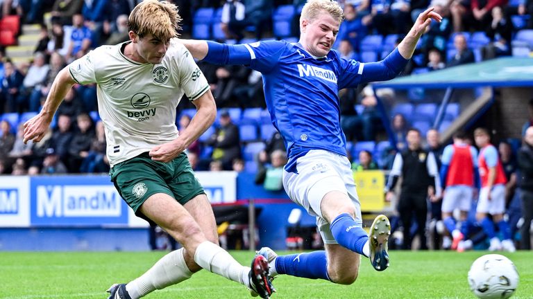 Hibernian's Nathan Lowe scored to make it 1-1