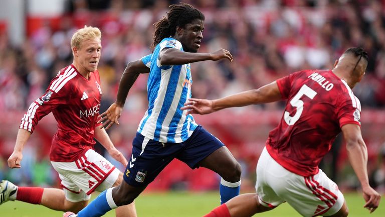 Caleb Yirenkyi takes on Murillo