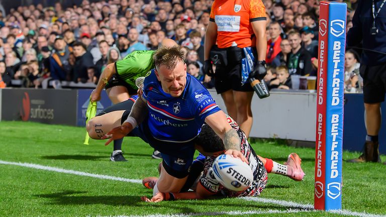 Tom Johnstone showed off his try-scoring prowess in the first half