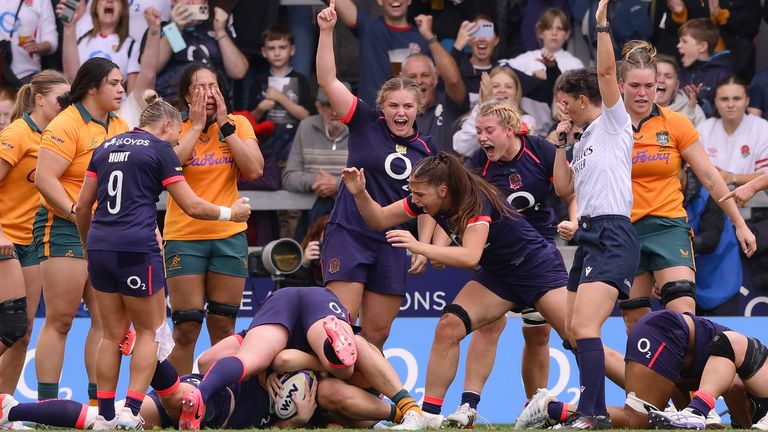 An impressive second half proved the difference for the Red Roses 