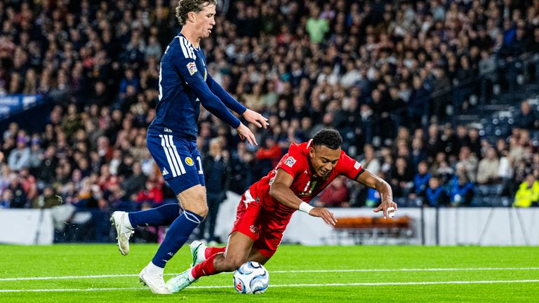Jack Hendry was red-carded at 0-0