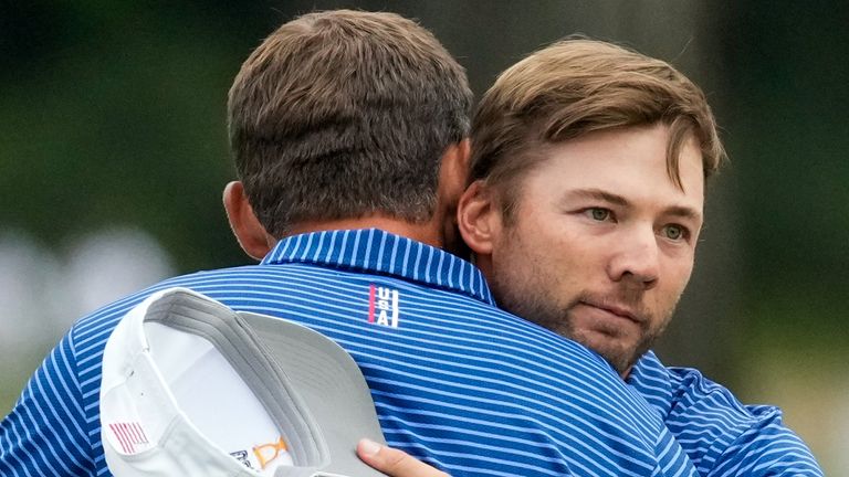 Scheffler and Burns had lost three and tied on of their previous four matches together in team events 