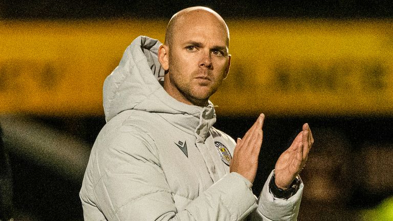 St Mirren manager Craig McLeish