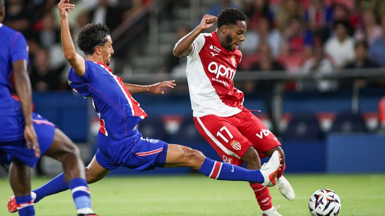 Stanis Idumbo scores Monaco's winner away to Paris Saint-Germain