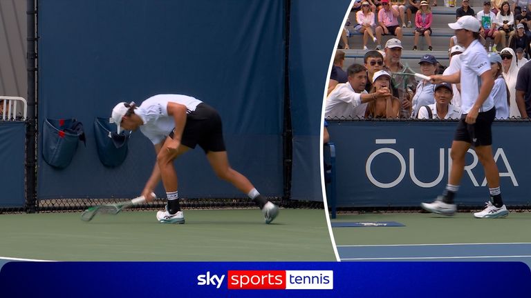 Luciano Darderi smashed his tennis racquet repeatedly as he was broken by Dalibor Svrcina in the second set of their US Open second round match.