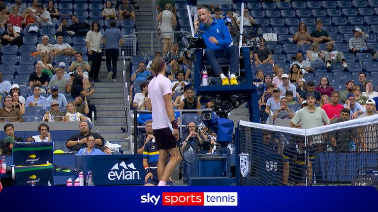Zverev booed