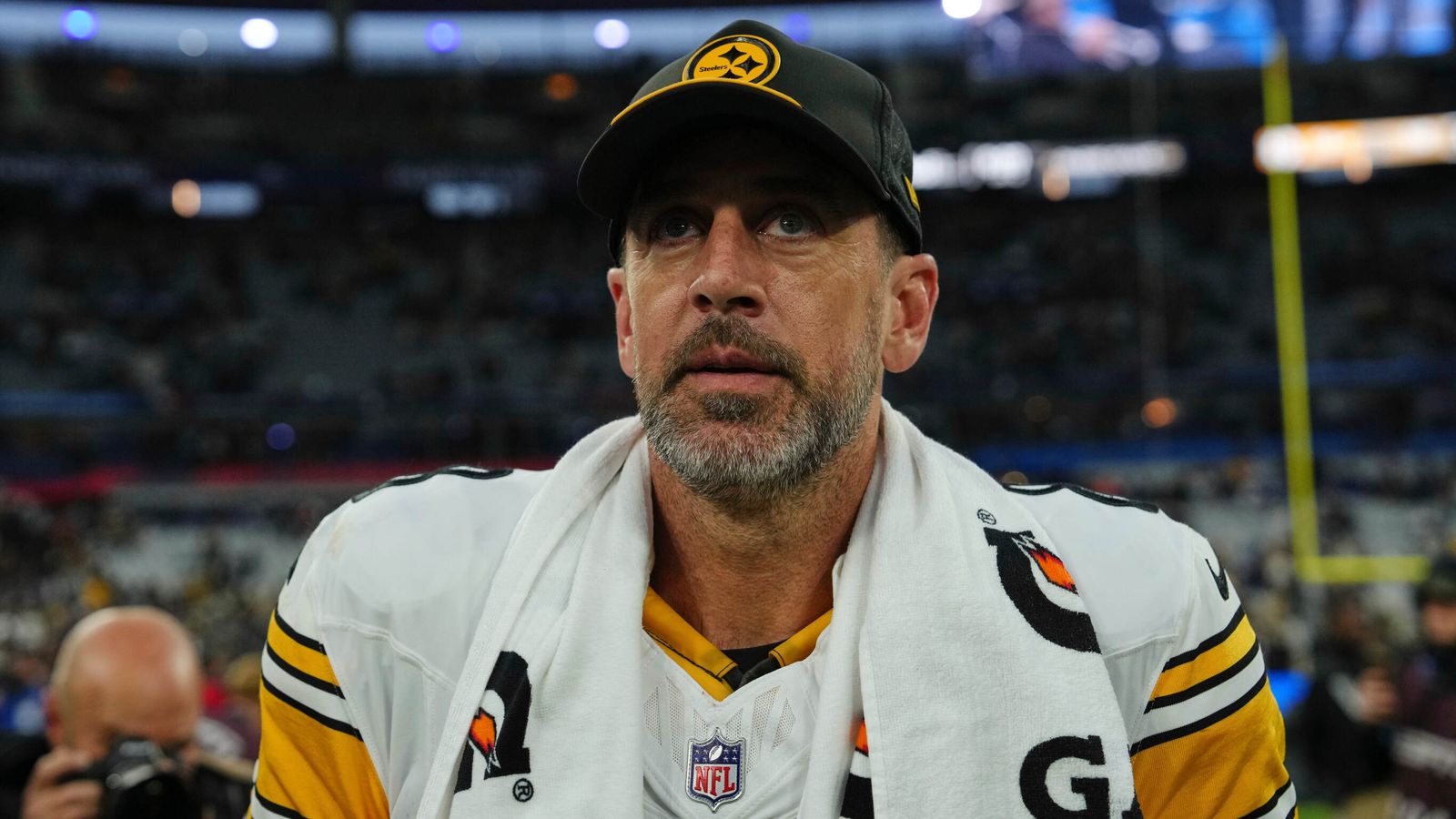 Rodgers lift Steelers past Saints in first NFL game in Paris